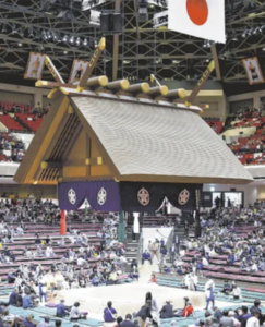 Hanging roof and four-color tassels
