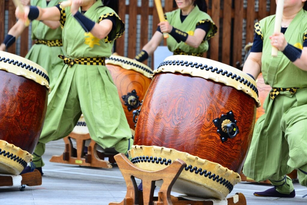 和太鼓の歴史とは？縄文時代～令和までの和太鼓史を徹底解説！