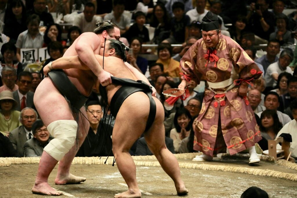 相撲の歴史は神話時代から？1500年以上の歴史を簡単に解説！