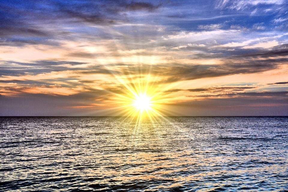 海外の正月の基本:世界の年越しはなぜパーティー中心なのか