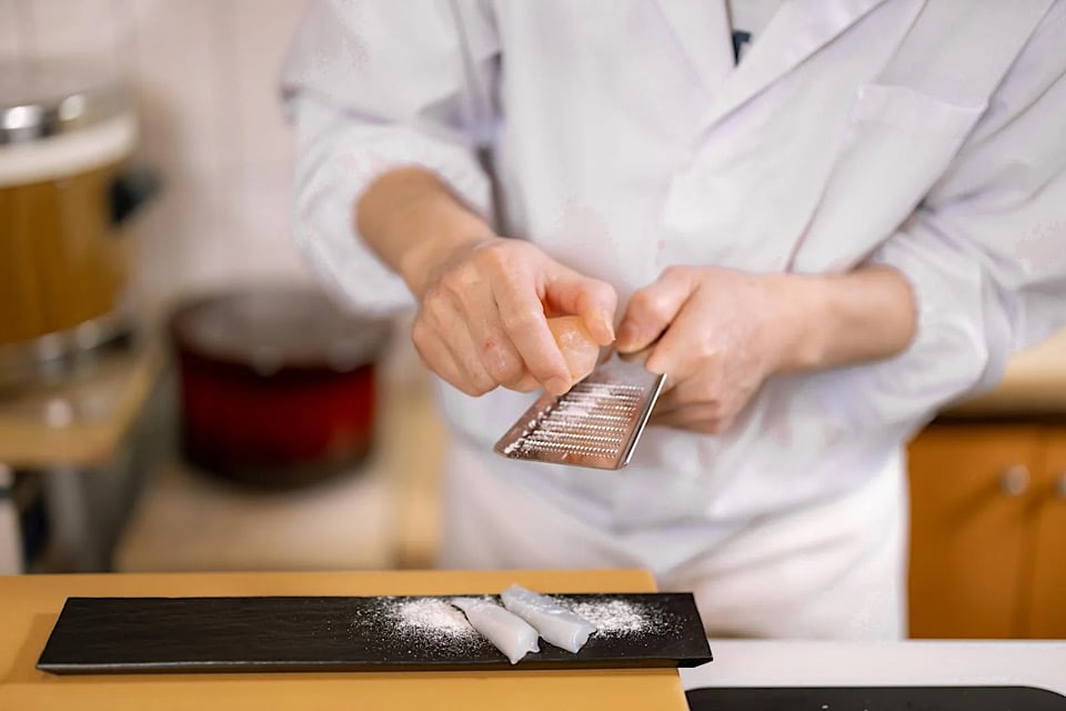 浅草：プライベート寿司職人