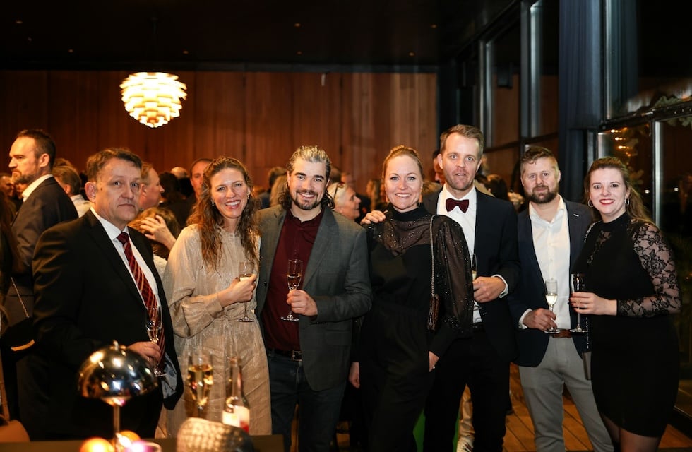 インセンティブ旅行中のパーティー風景