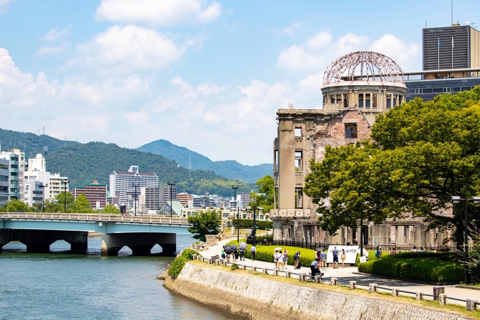 広島の原爆ドーム